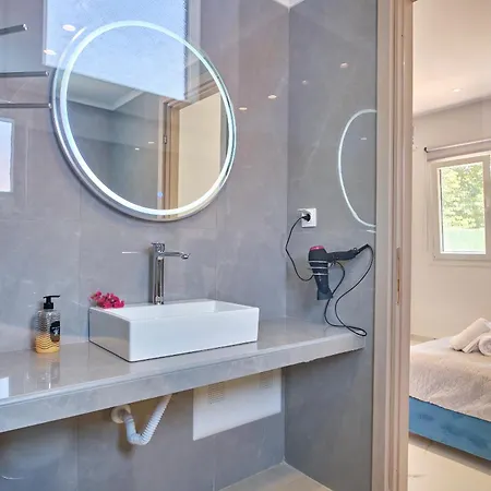 Villa Drastis Escape *