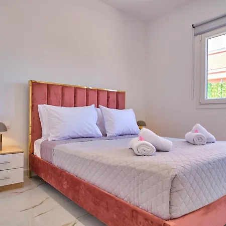 Drastis Escape Villas, By Estia *