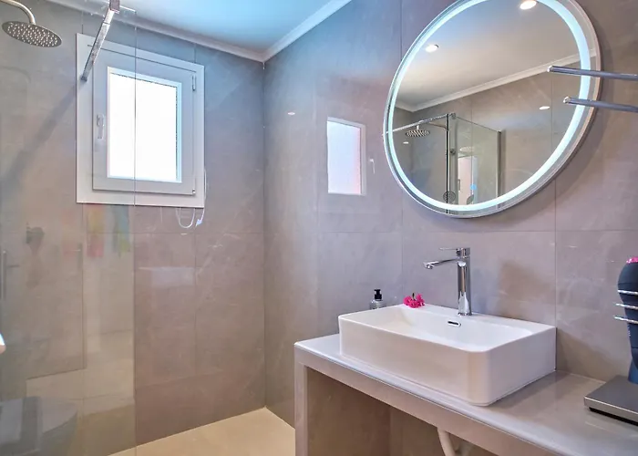 Drastis Escape Villas, By Estia Peroulades (Corfu)